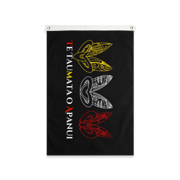 TE TAUMATA O APANUI FLAG Thumbnail